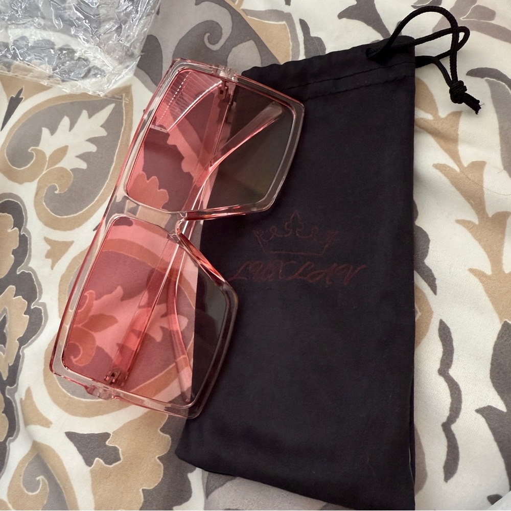 Stylish Pink Sunglasses - Picture 1 of 3